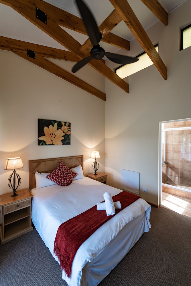 Standard Chalet photo 2