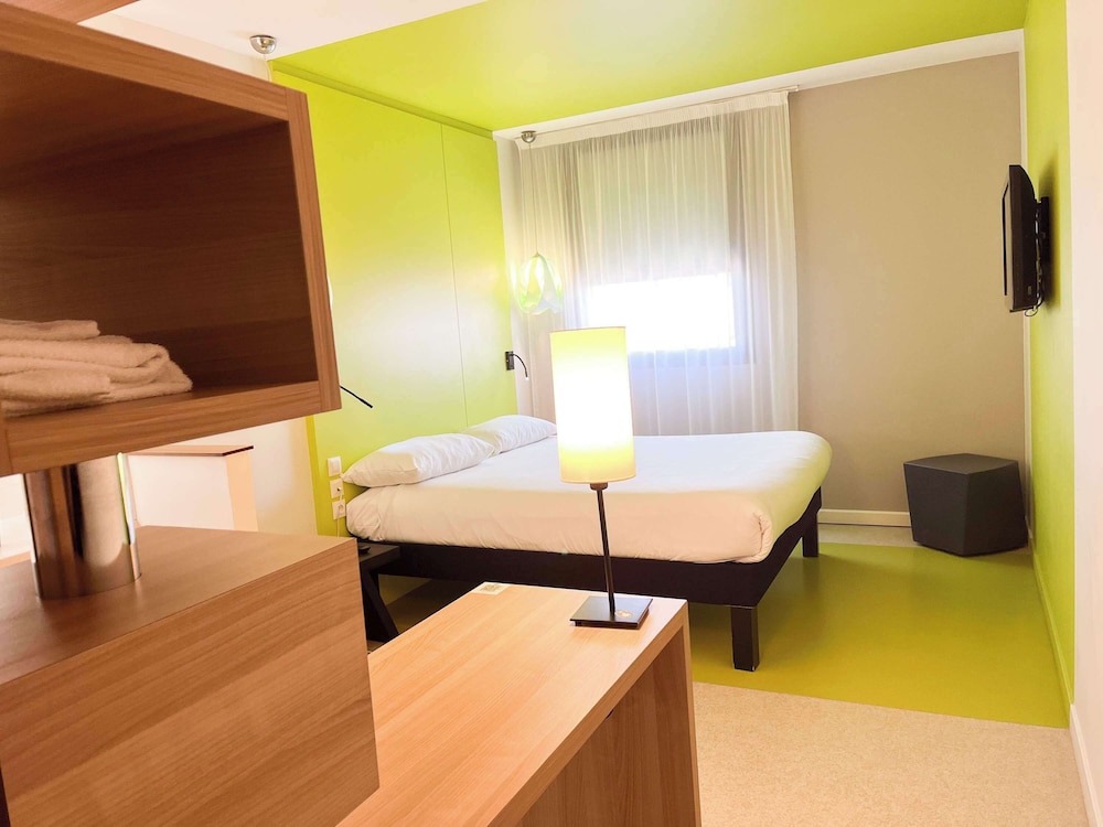 Standard Double Room, 1 Double Bed - Photo 8