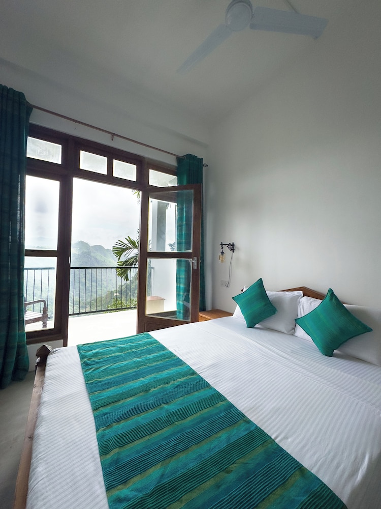 Honeymoon Double Room photo 1
