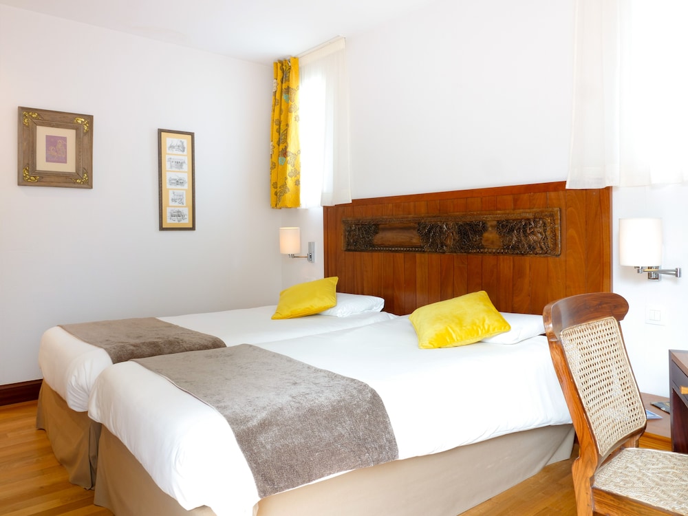 Prestige Twin Room with Private Garden