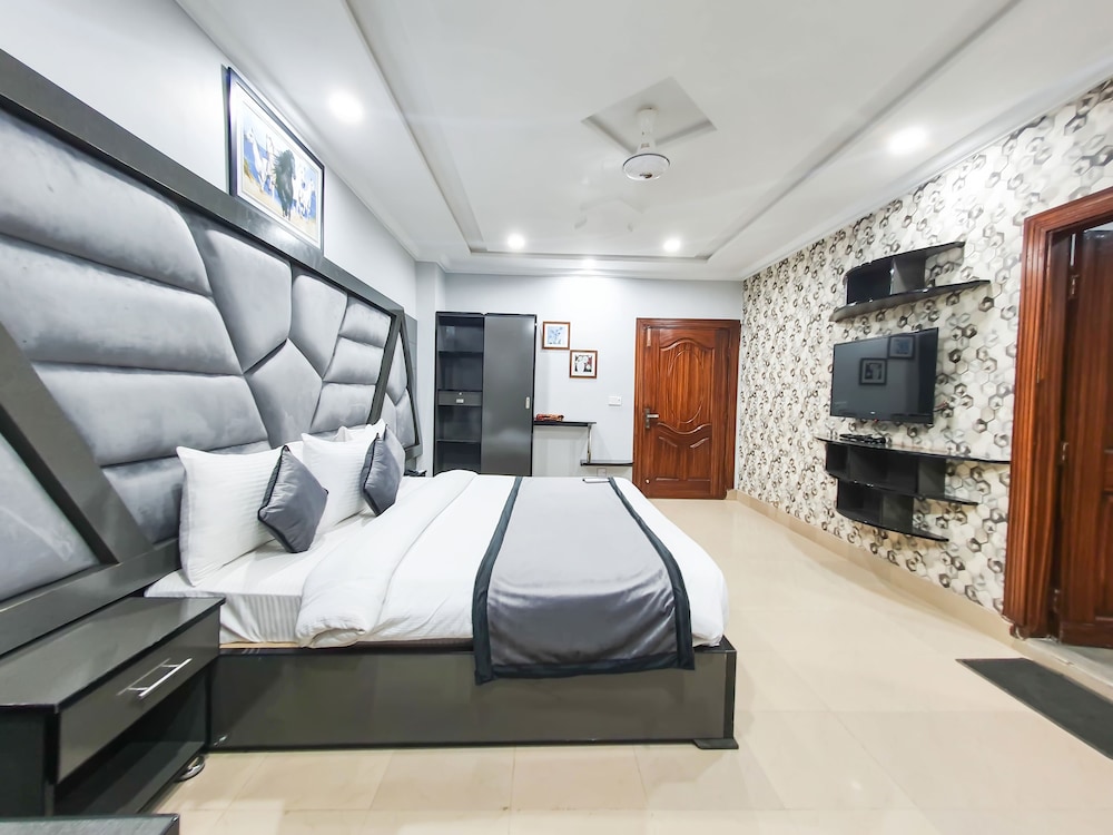 Executive Single Room, 1 King Bed photo 3