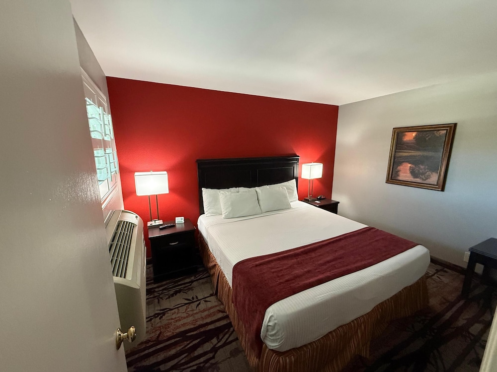 Business Suite - Photo 2