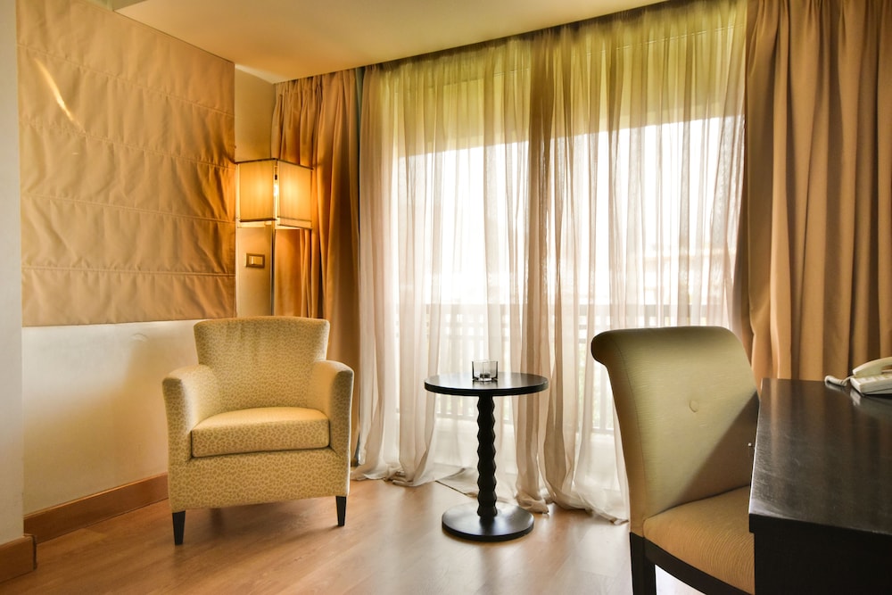 Comfort Double Room, City View