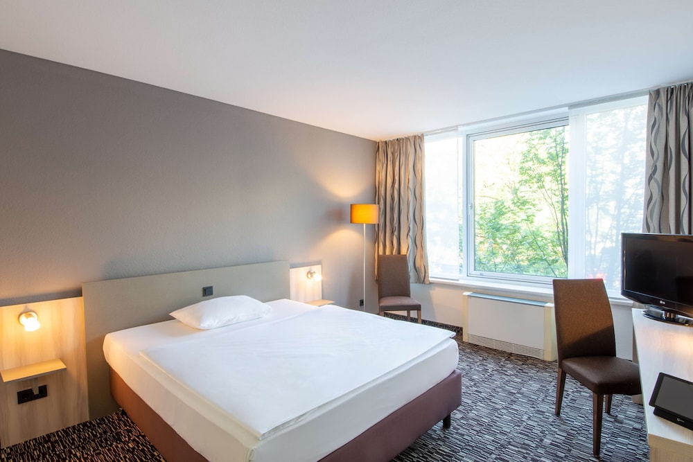 Standard Room (High Floor With Coffee Machine) - Photo 3