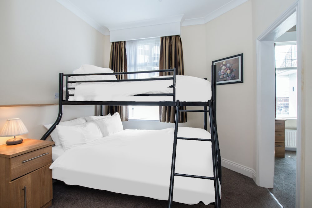 Standard Quadruple Room - Photo 1