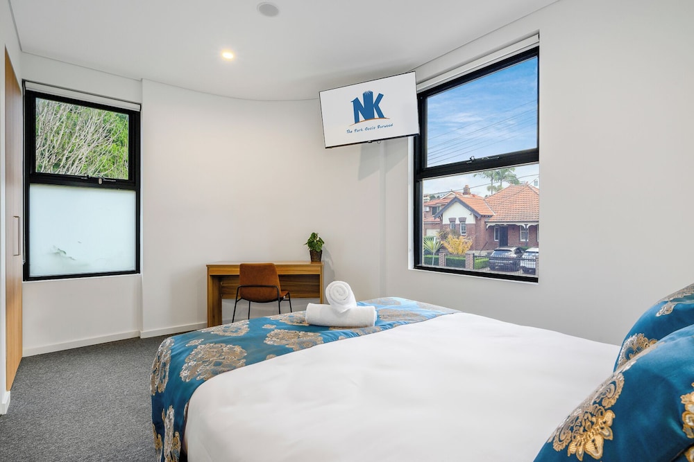 Comfort Room, 1 Queen Bed