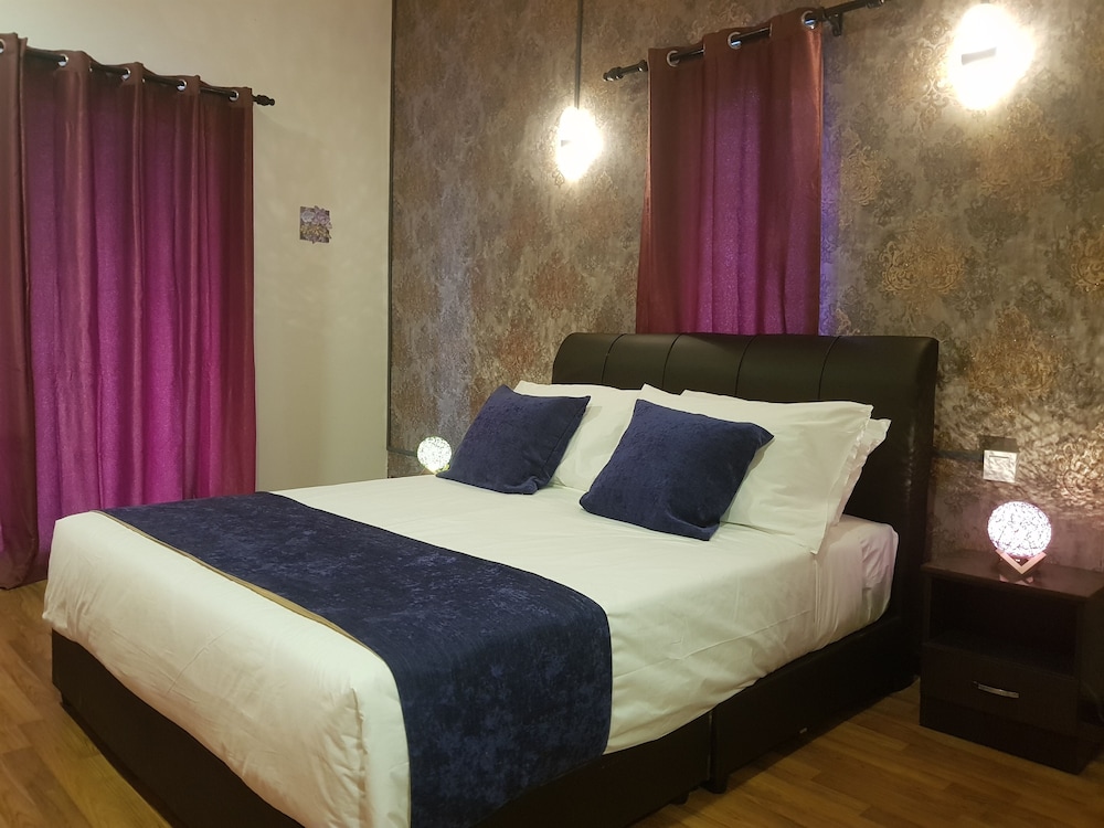 Deluxe Double Room - Photo 1