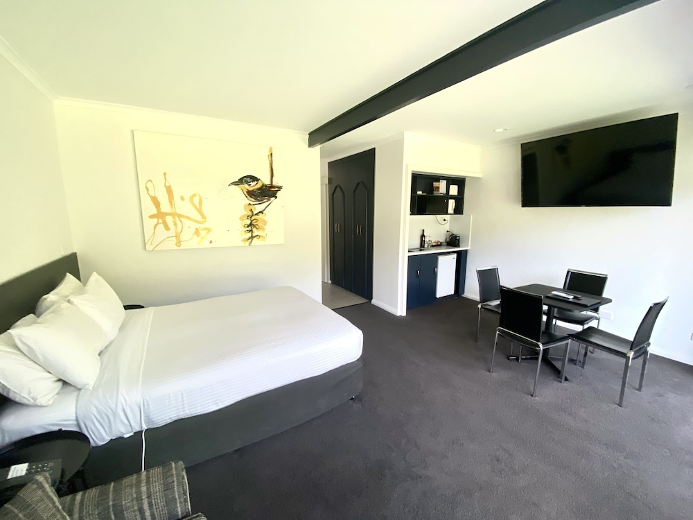 Family Room - Photo 1