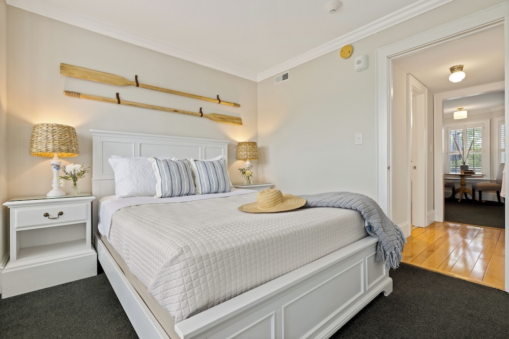 Signature Room