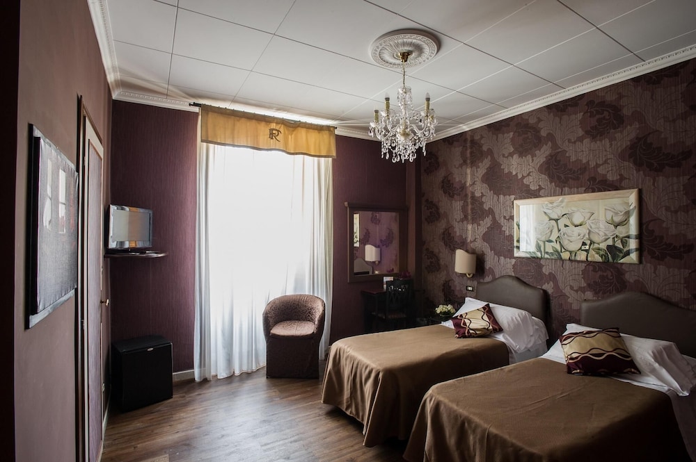 Twin Room photo 2