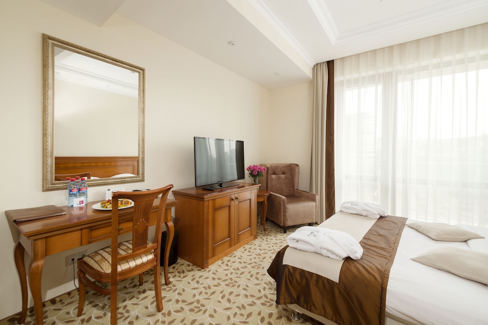 Family Suite photo 2