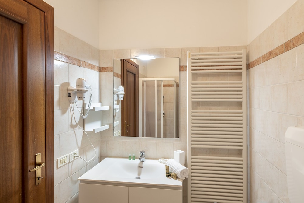 Standard Apartment, 2 Bedrooms, Terrace photo 3