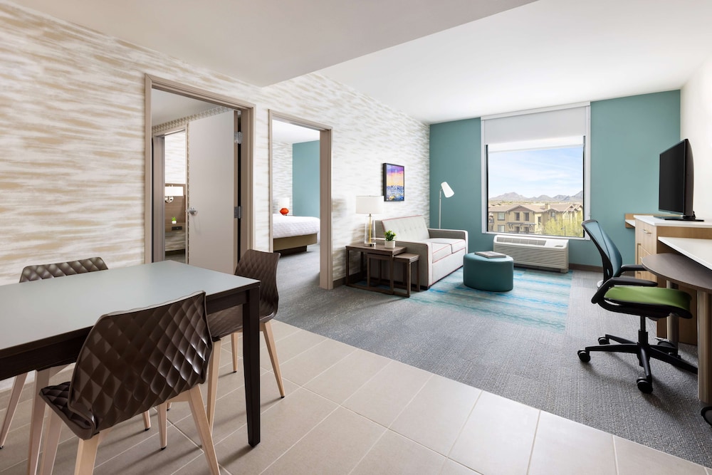 Suite, 1 King Bed, Accessible, Bathtub - Photo 8