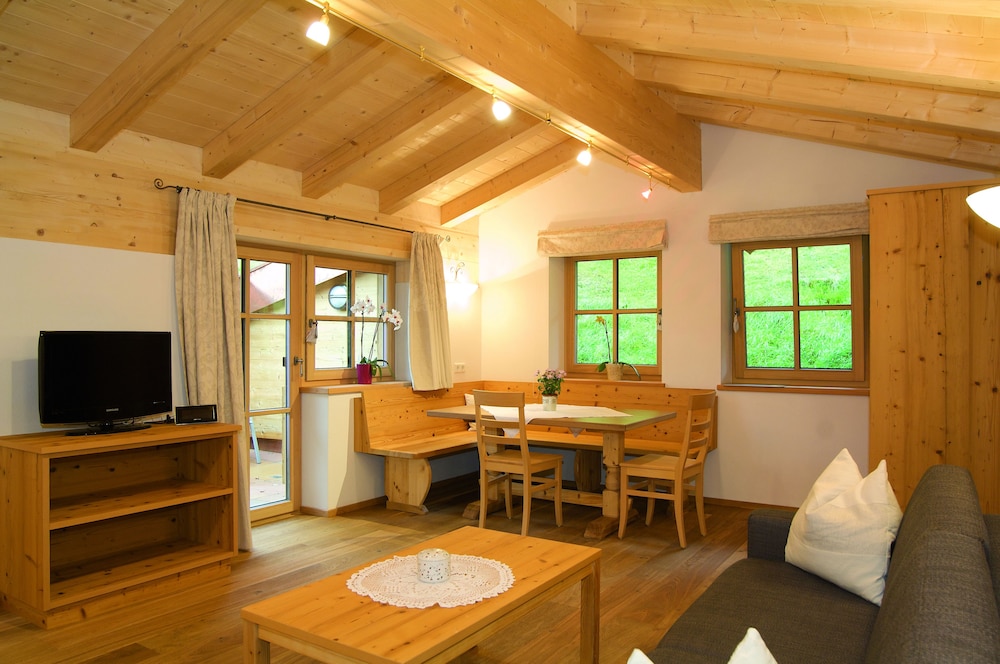 Apartment, 2 Bedrooms, Patio, Mountain View (additional cleaning fee 70€ per stay) photo 2