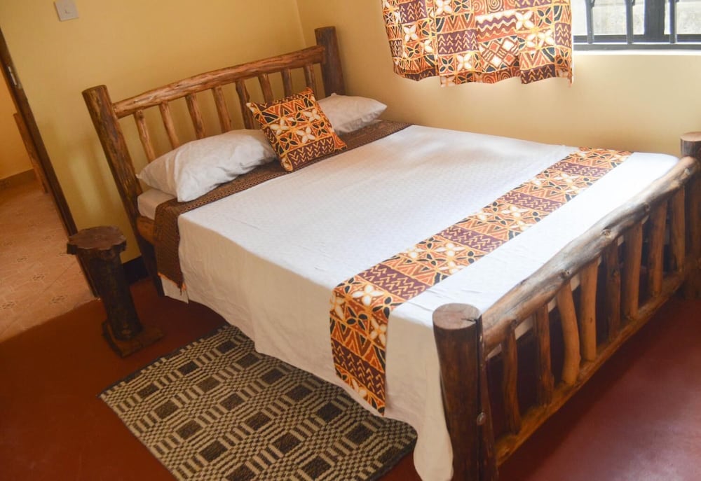 Economy Double Room photo 3