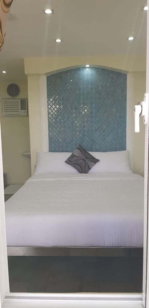 Single Room - Photo 2