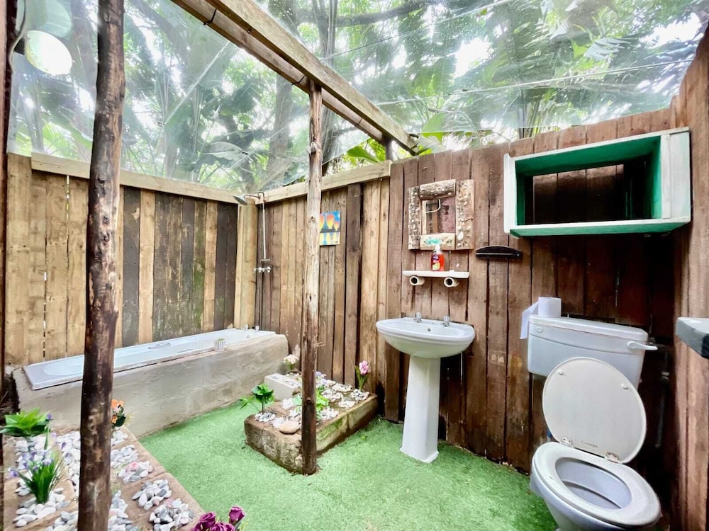 Deluxe Double Room, Garden View photo 3