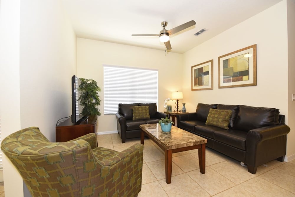 House, 2 Bedrooms