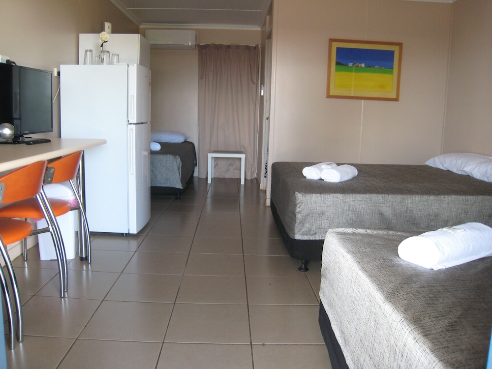Family Quadruple Room photo 2