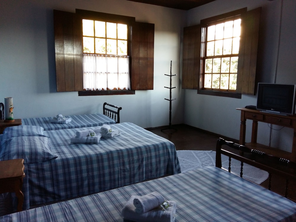Standard Quadruple Room photo 1