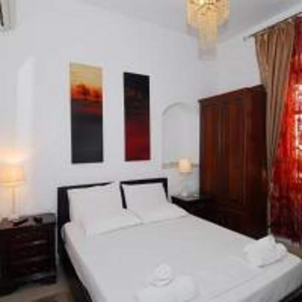 Double or Twin Room, 1 Double Bed, Non Smoking photo 2