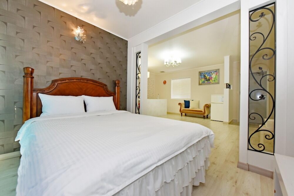 Room, Partial Sea View (Browny) photo 3