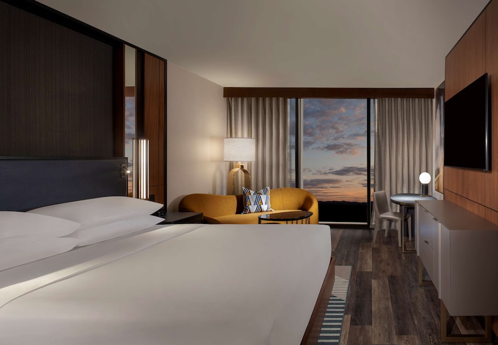Room, 1 King Bed (Gulch View) - Photo 1