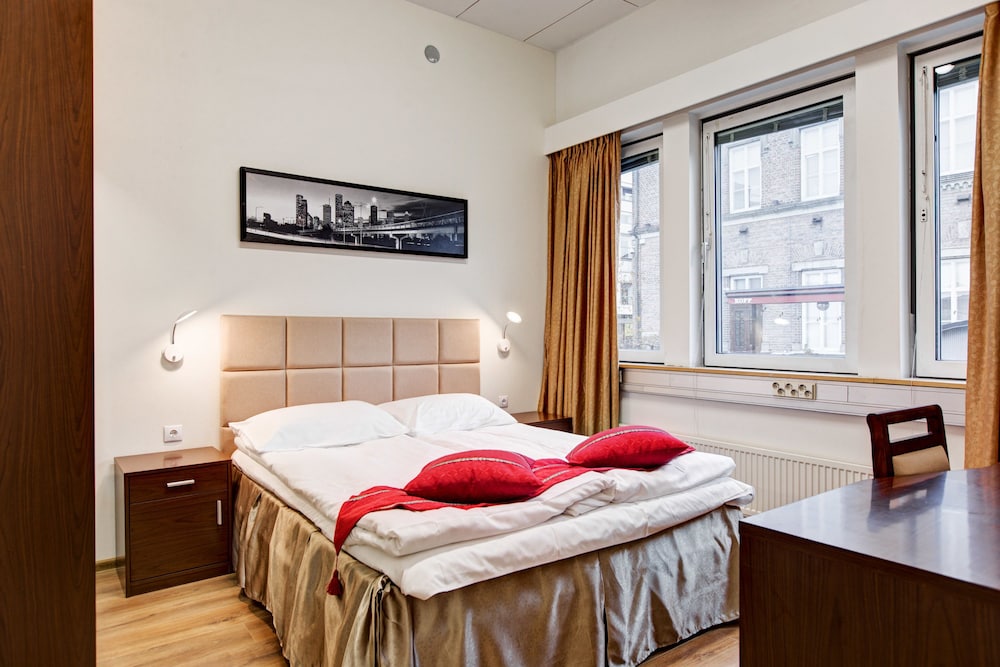 Standard Double Room, 1 King Bed photo 1