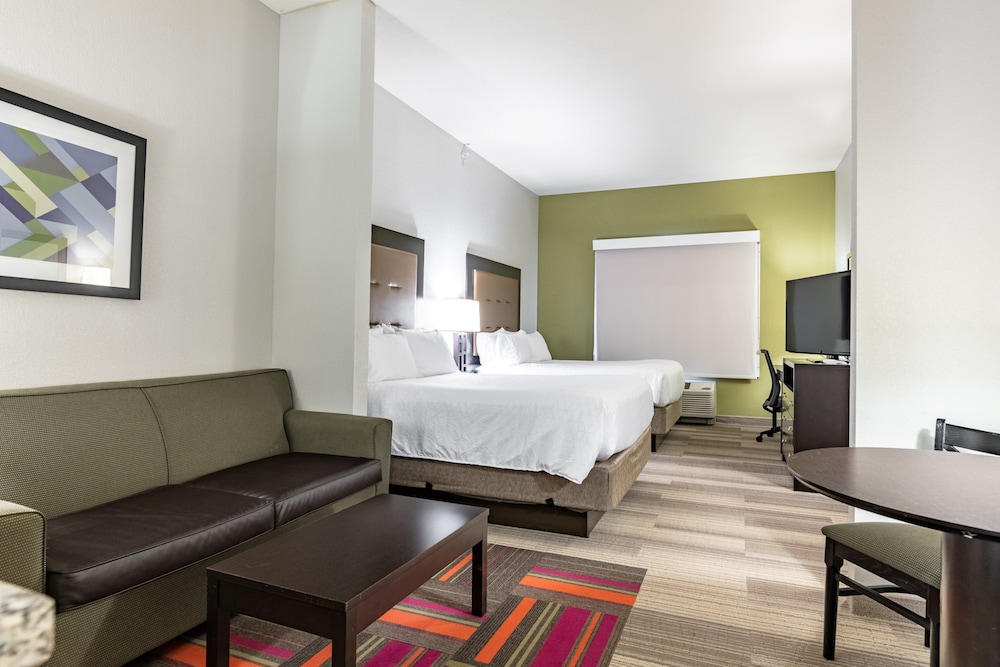 Suite, 2 Queen Beds, Accessible Bathtub (Communications, Mobility) photo 1
