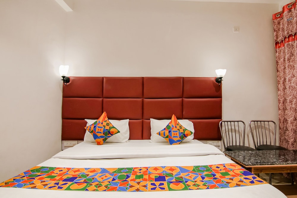 Deluxe Room - Photo 3