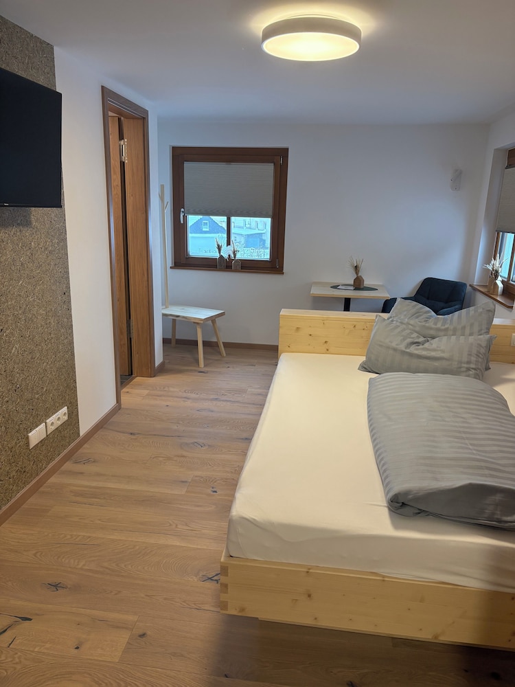 Double or Twin Room photo 3
