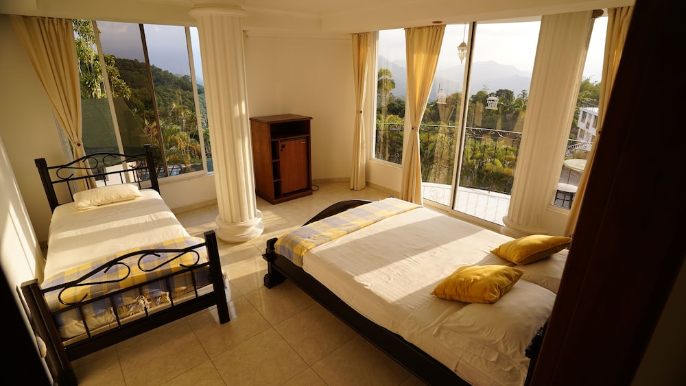 Basic Room, 1 Bedroom, Mountain View