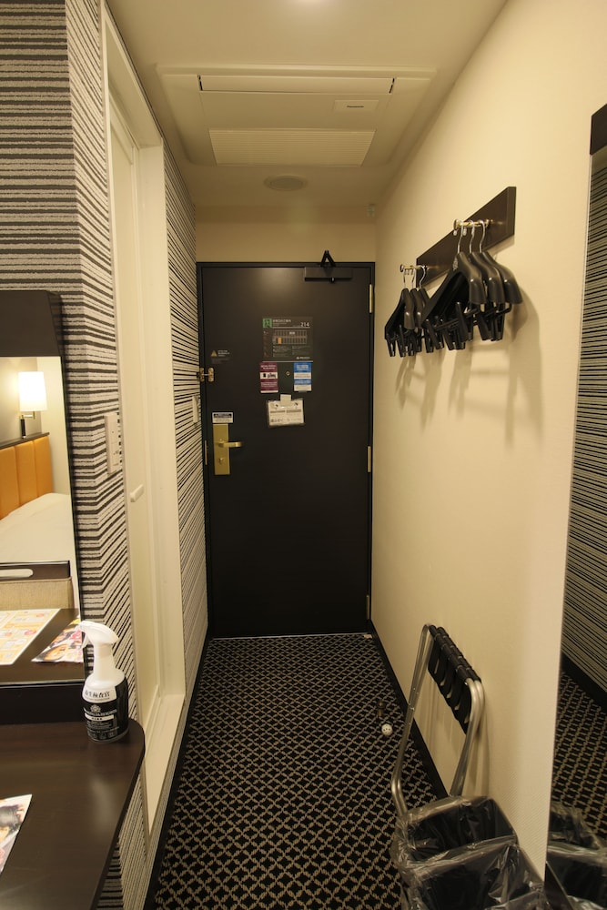 Economy Double Room, Non Smoking photo 2