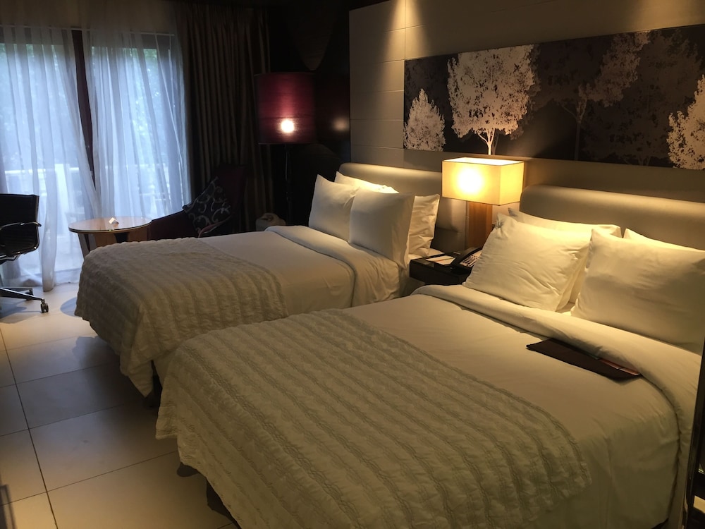 Room, 2 Twin Beds (Balcony) photo 3