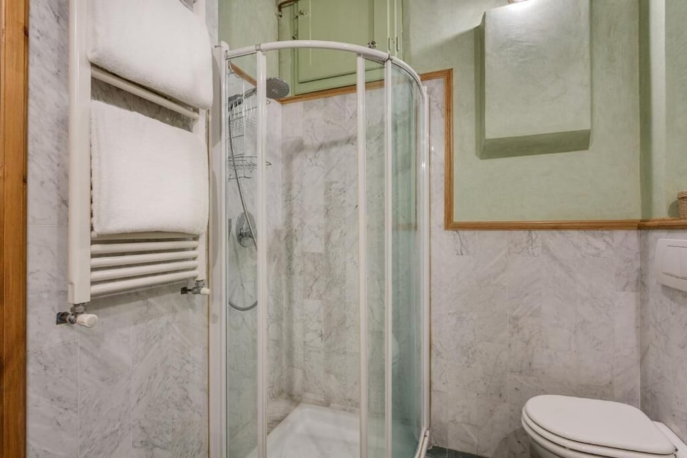 Superior Triple Room, Balcony photo 2