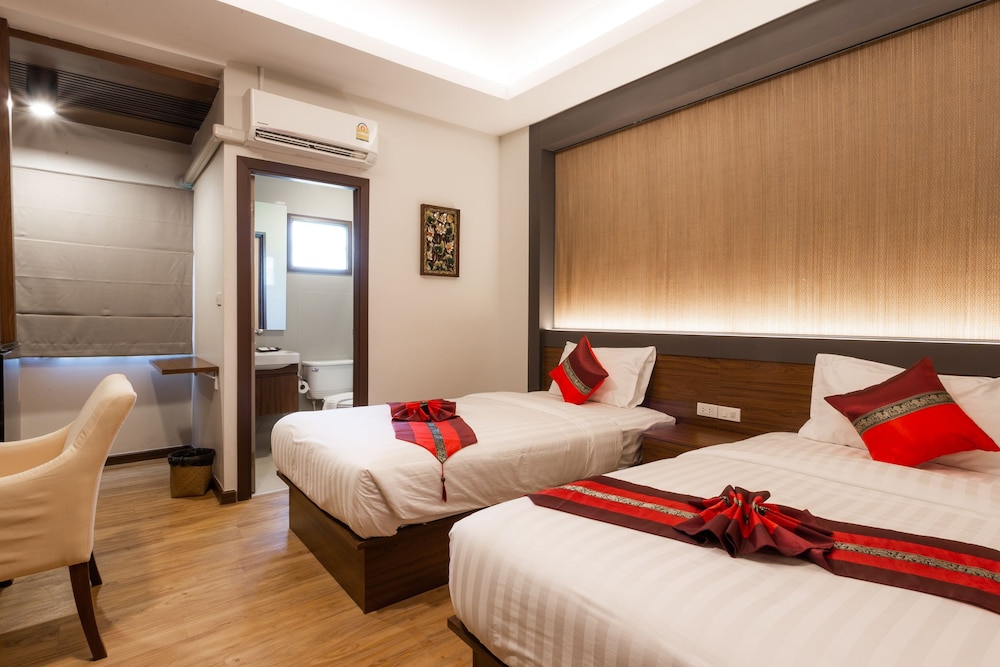Superior Twin Room - Photo 1