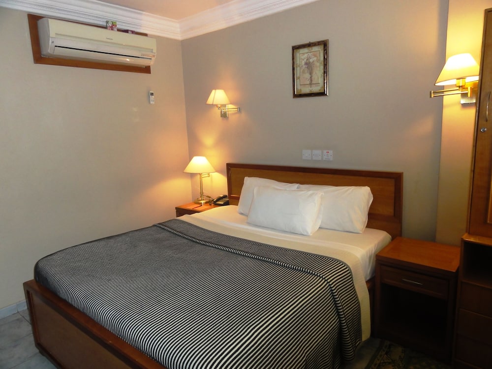 Standard Room - Photo 1