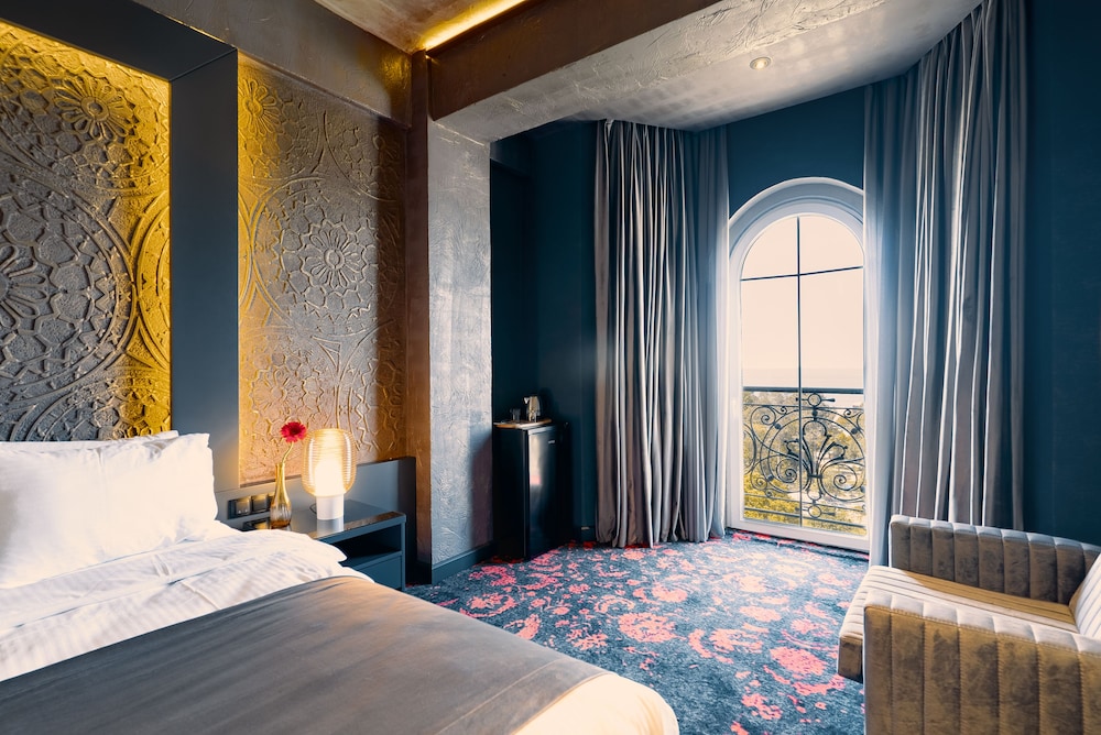 Deluxe Double or Twin Room, Sea View - Photo 22