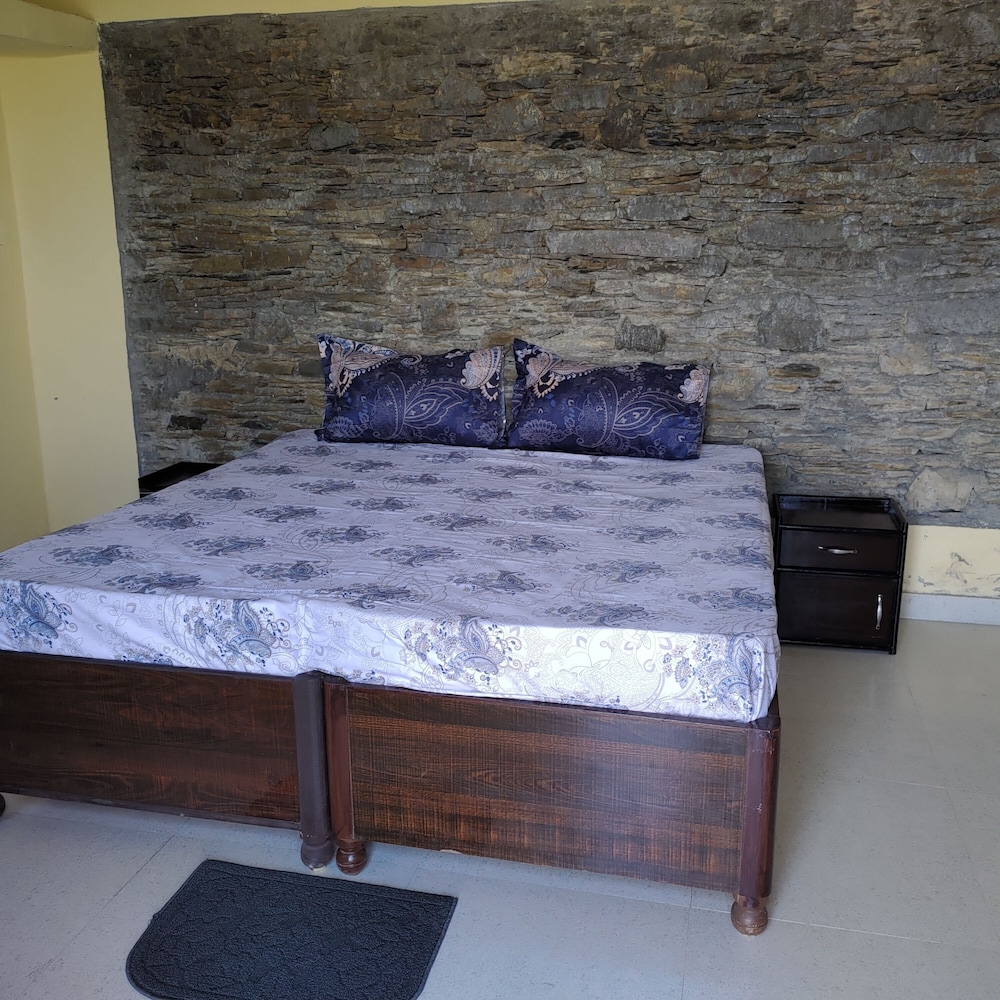 Standard Room - Photo 12
