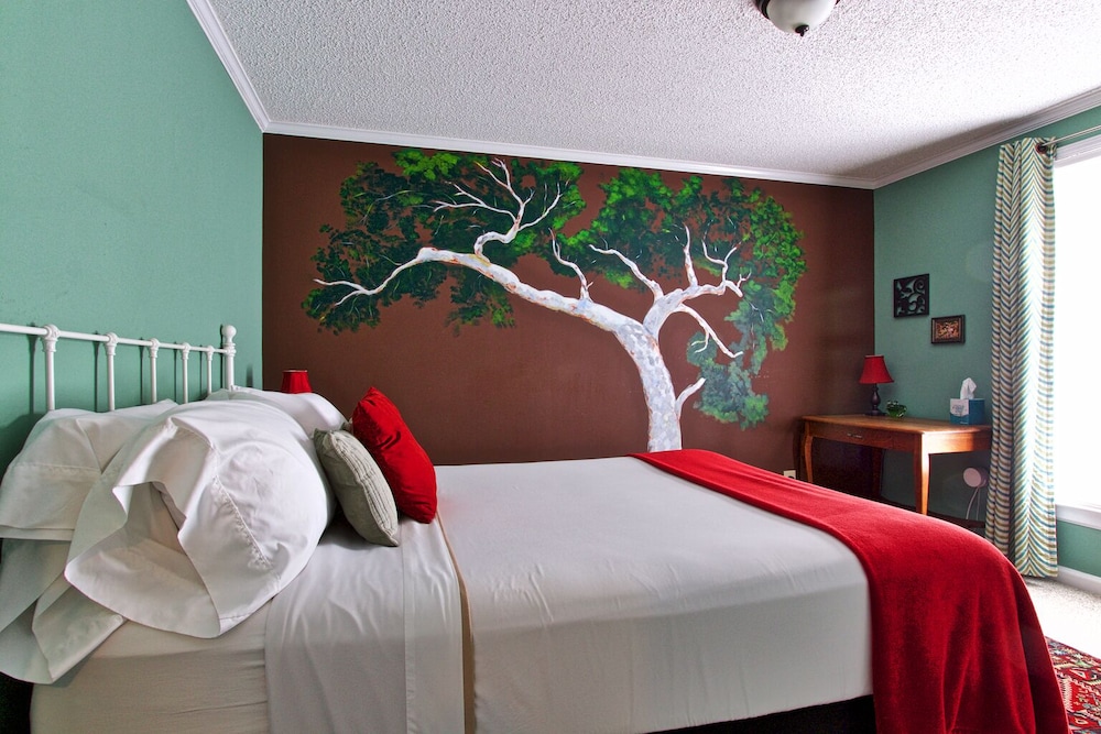 Dragon's Tooth Full King Suite photo 3