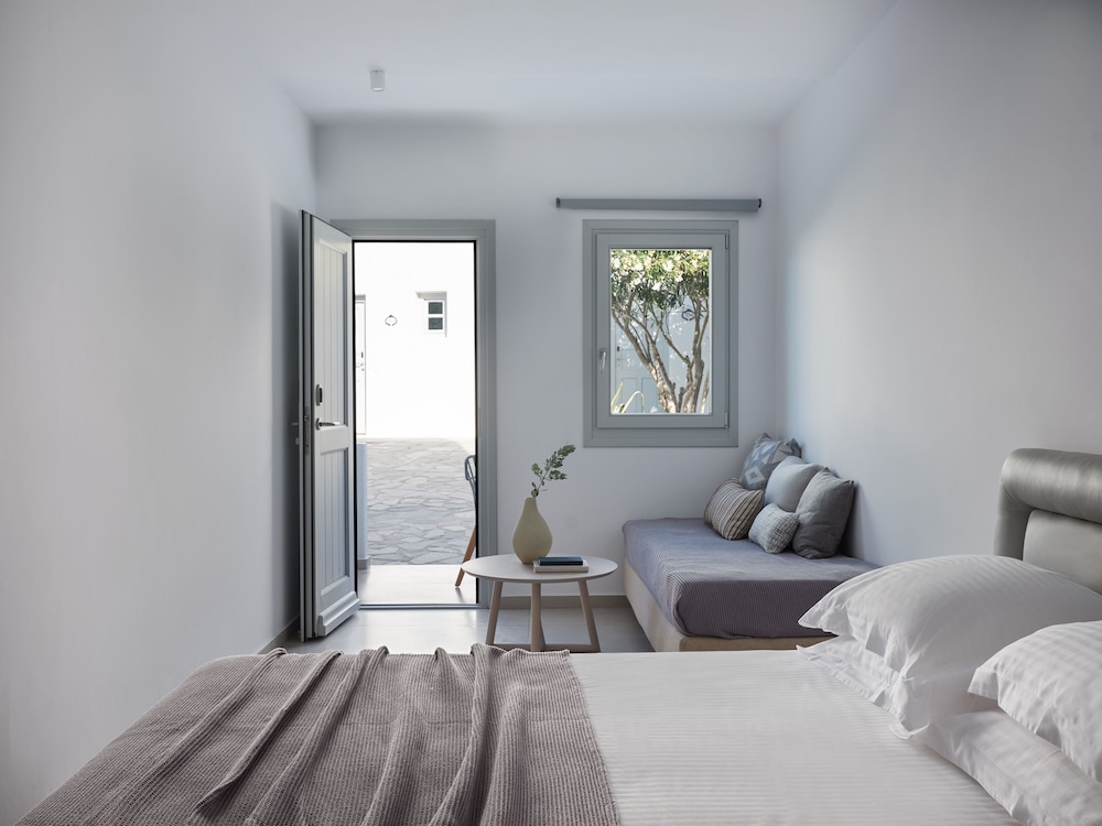 Superior Double Room, 1 Bedroom, Sea View - Photo 1