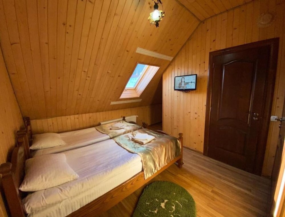 Standard Double Room (Mansard)