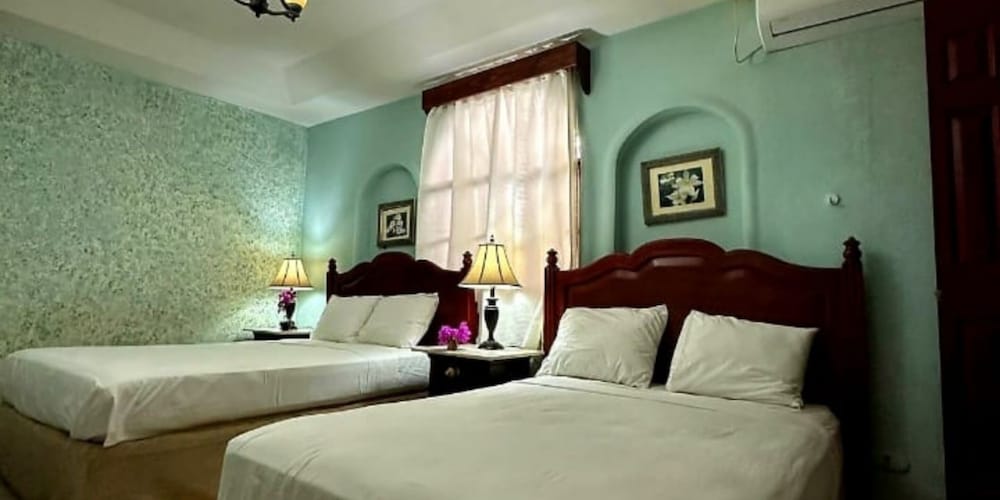 Family Room (2 Beds) photo 1