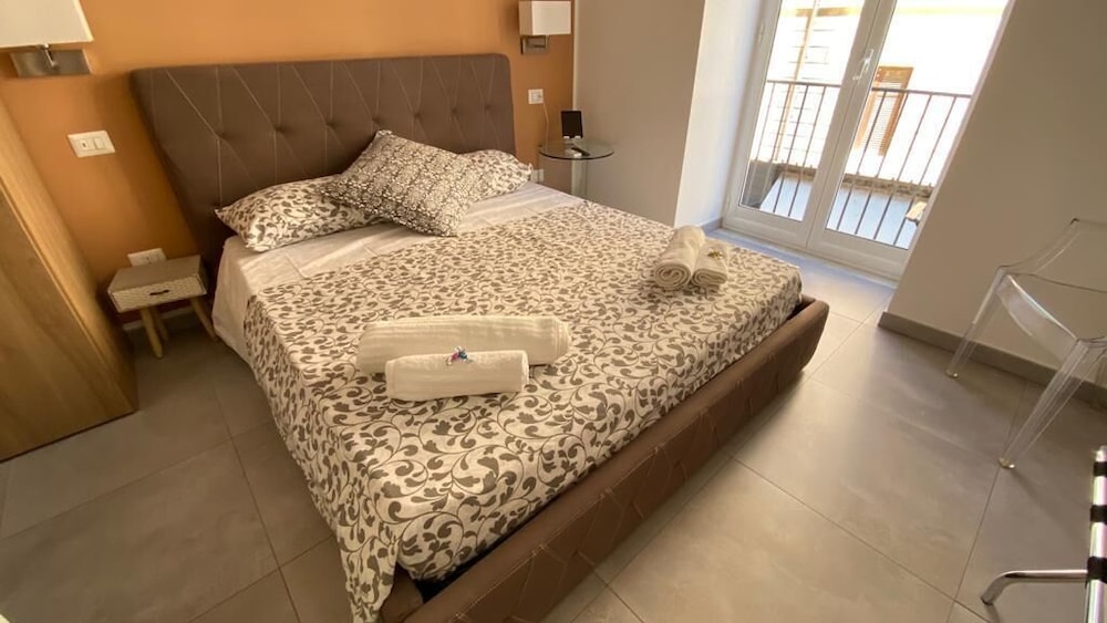 Deluxe Room, Balcony (3 pax)