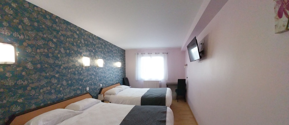 Quadruple Room photo 3