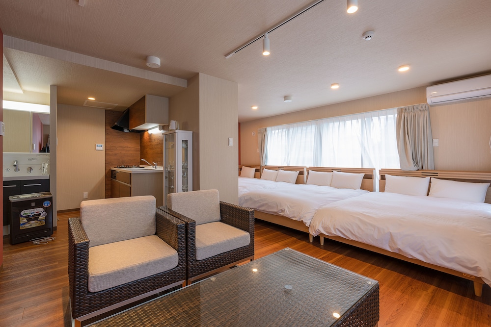 Standard Quadruple Room