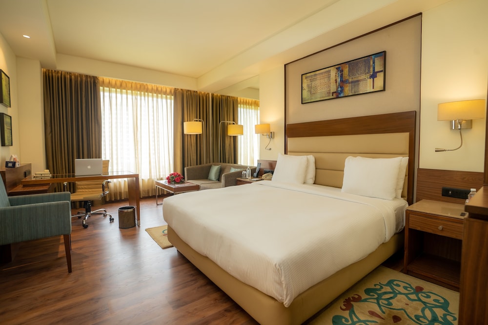 Room, 1 King Bed, Non Smoking (Guest)