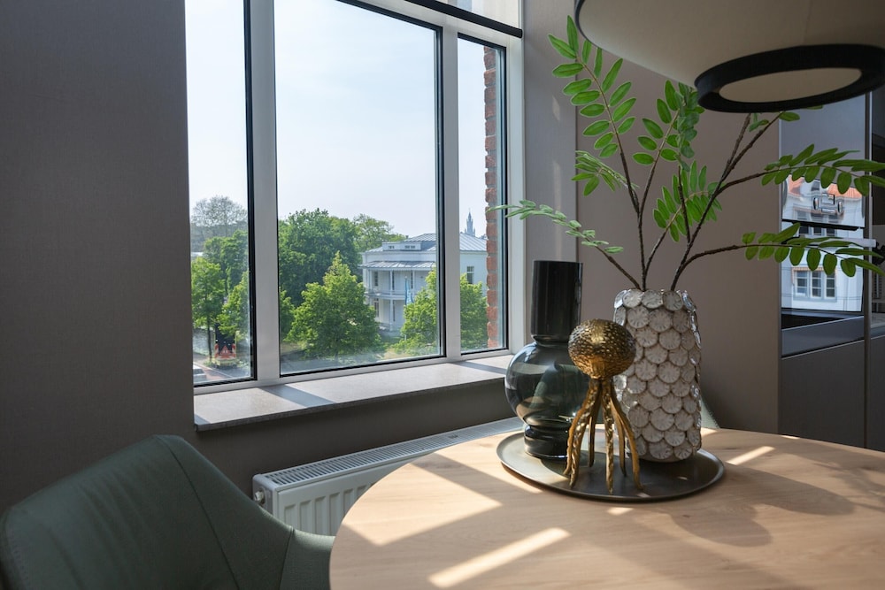 Apartment photo 2