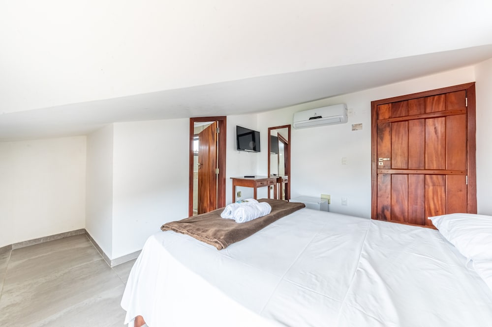 Basic Twin Room - Photo 2