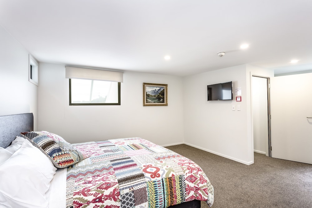 Double or Twin Room, Private Bathroom photo 2